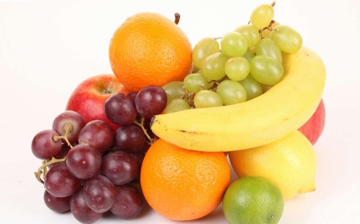idea99Fruit_Grapes_Bananas_Orange_fruit_Lemons_White_543011_2880x1800.jpg