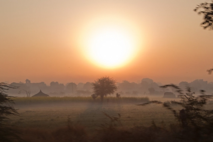 idea99sunrising_in_india.jpg