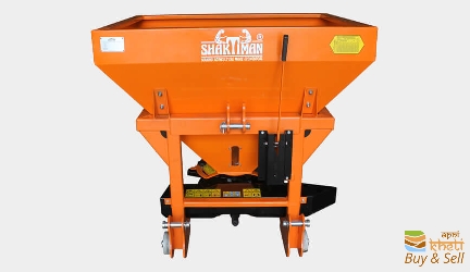 idea994.-square-fertilizer-broadcaster.jpg