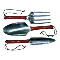idea99garden-tool-kits.jpg