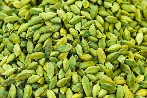 cardamom-7mm-7-5mm-500x500.jpg